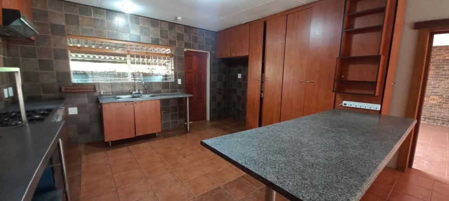 5 Bedroom Property for Sale in Rynfield Gauteng