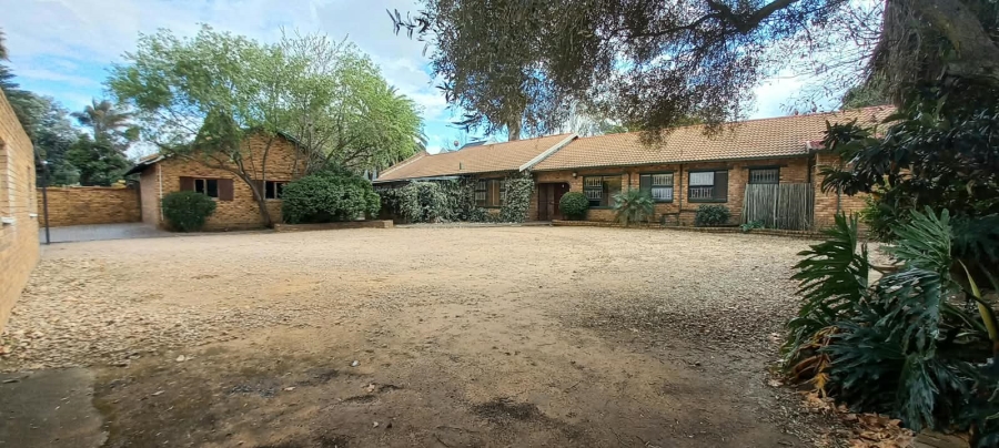 5 Bedroom Property for Sale in Rynfield Gauteng