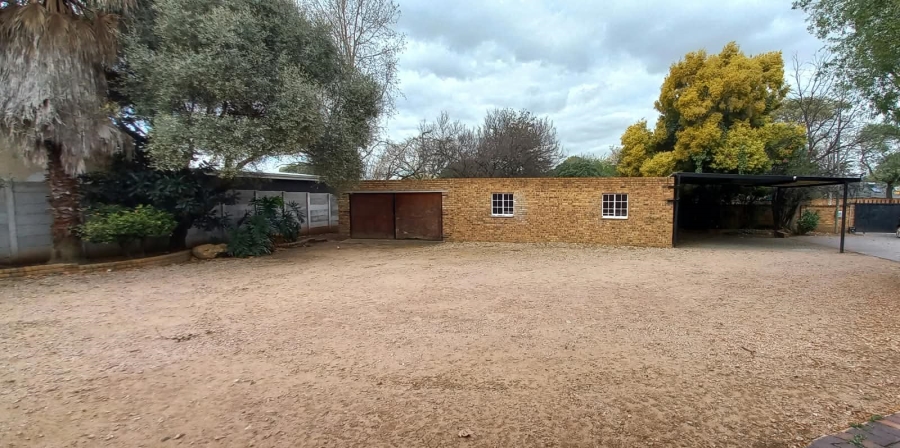 5 Bedroom Property for Sale in Rynfield Gauteng