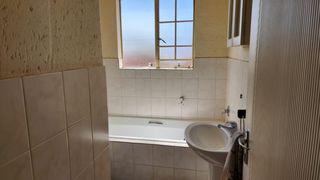 To Let 2 Bedroom Property for Rent in Heuwelsig Estate Gauteng