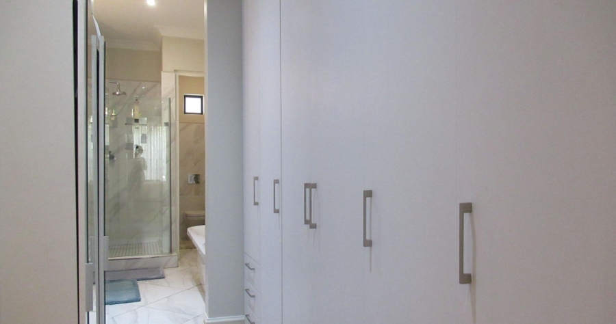 3 Bedroom Property for Sale in Bryanston Gauteng