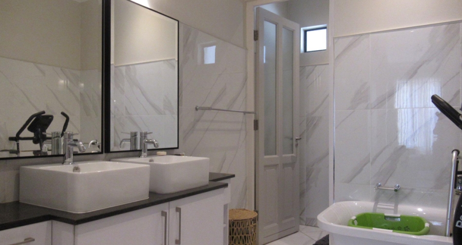 3 Bedroom Property for Sale in Bryanston Gauteng