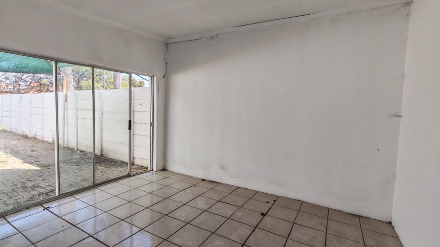 To Let 3 Bedroom Property for Rent in Rietfontein Gauteng
