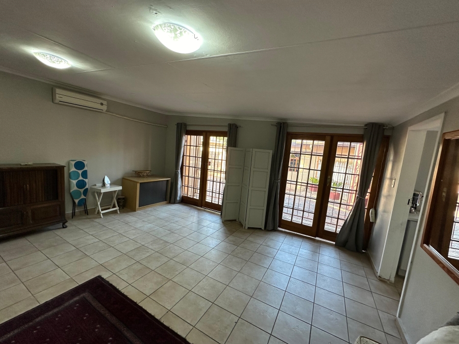 To Let 0 Bedroom Property for Rent in Waverley Gauteng