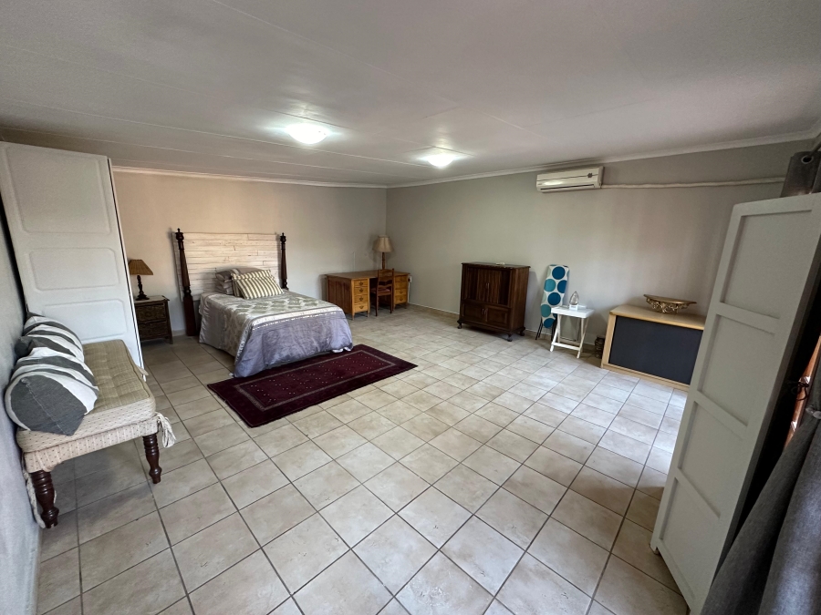 To Let 0 Bedroom Property for Rent in Waverley Gauteng