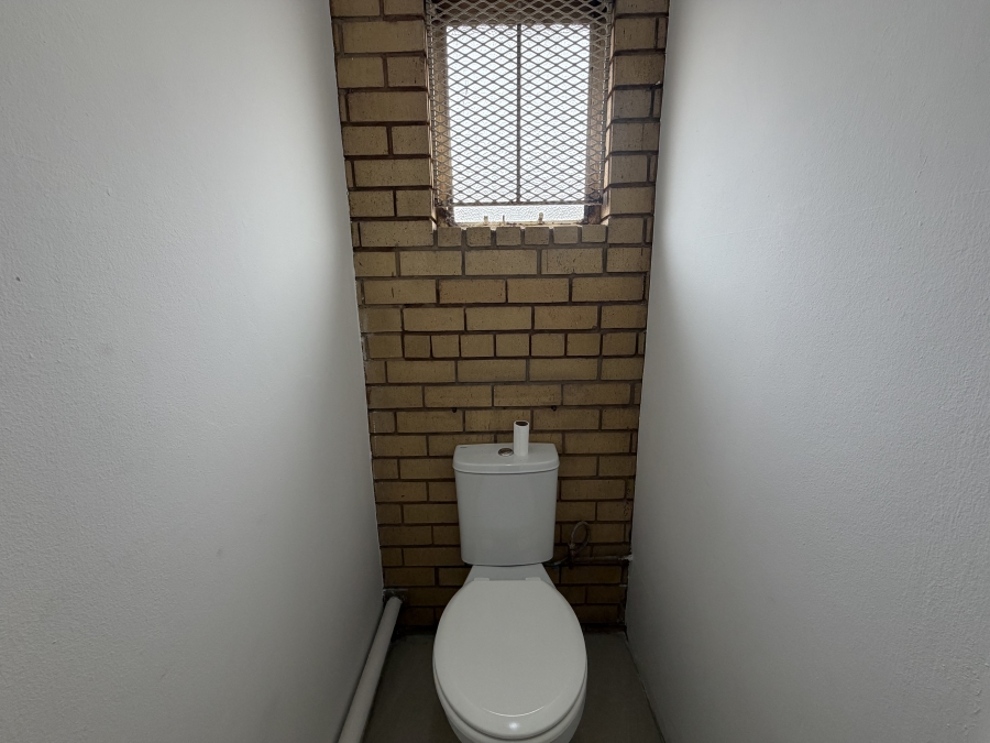 To Let Commercial Property for Rent in Roseville Gauteng