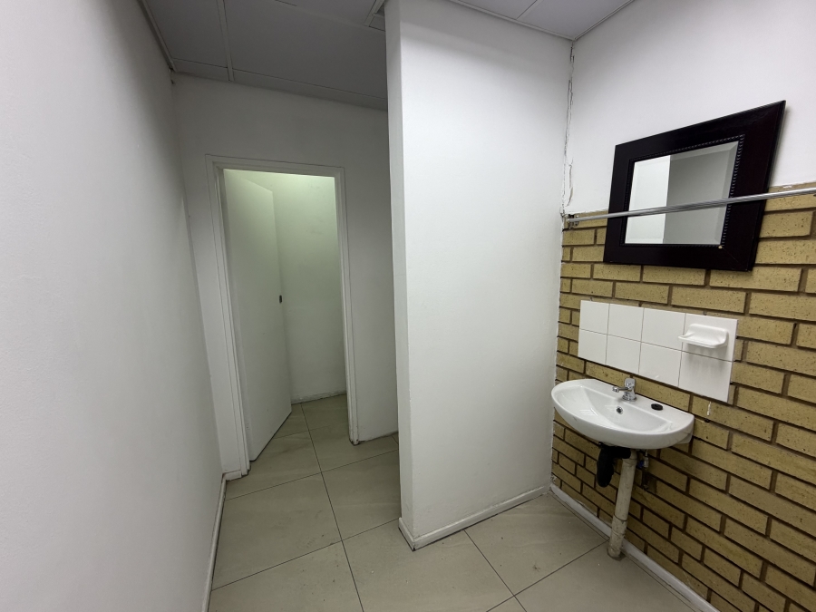 To Let Commercial Property for Rent in Roseville Gauteng
