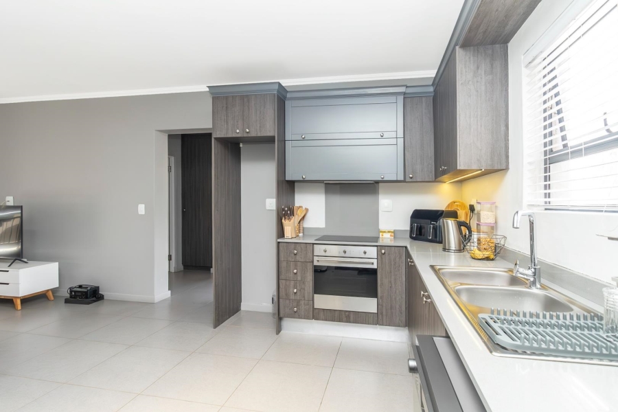 2 Bedroom Property for Sale in Bryanston East Gauteng