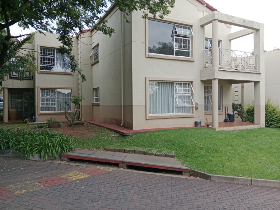 1 Bedroom Property for Sale in Rembrandt Park Gauteng