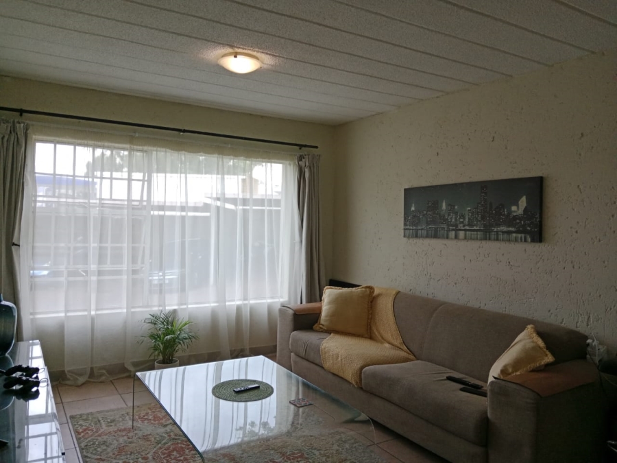 1 Bedroom Property for Sale in Rembrandt Park Gauteng