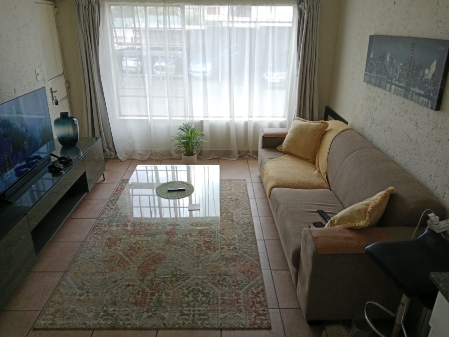 1 Bedroom Property for Sale in Rembrandt Park Gauteng