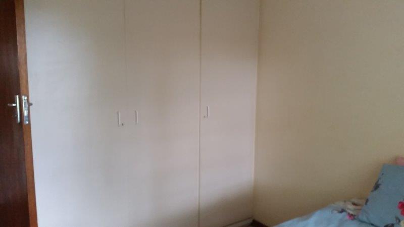 To Let 2 Bedroom Property for Rent in Mondeor Gauteng