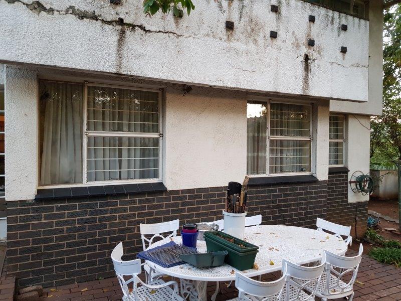 To Let 2 Bedroom Property for Rent in Mondeor Gauteng