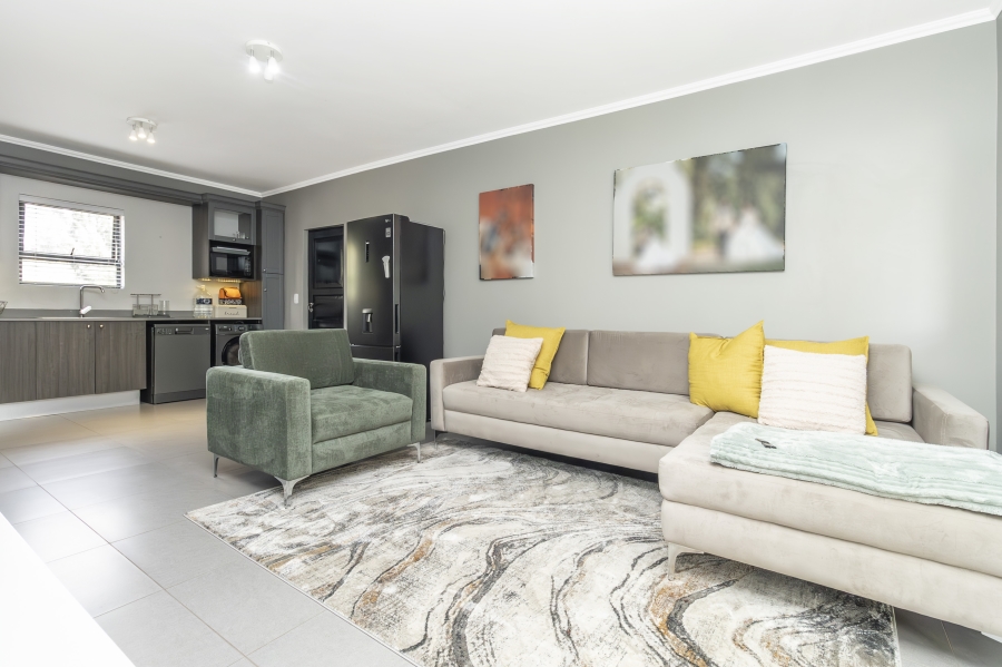 To Let 2 Bedroom Property for Rent in Bryanston Gauteng