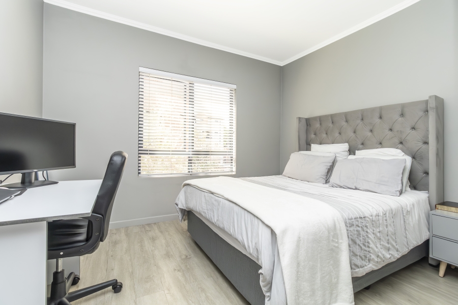 To Let 2 Bedroom Property for Rent in Bryanston Gauteng