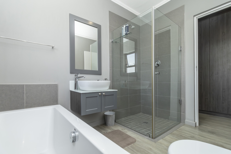 To Let 2 Bedroom Property for Rent in Bryanston Gauteng