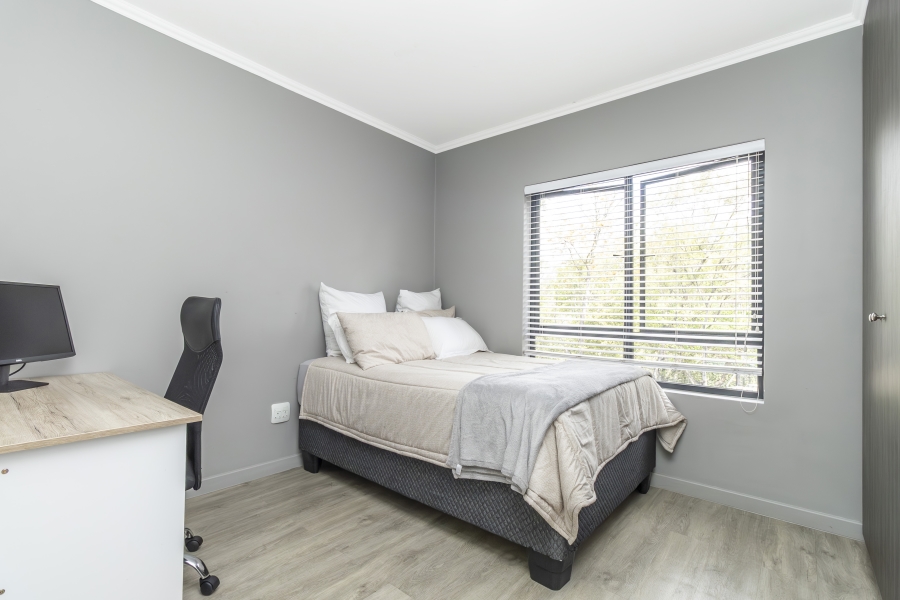 To Let 2 Bedroom Property for Rent in Bryanston Gauteng