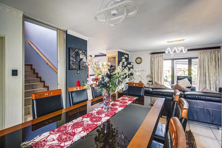 3 Bedroom Property for Sale in Glen Marais Gauteng
