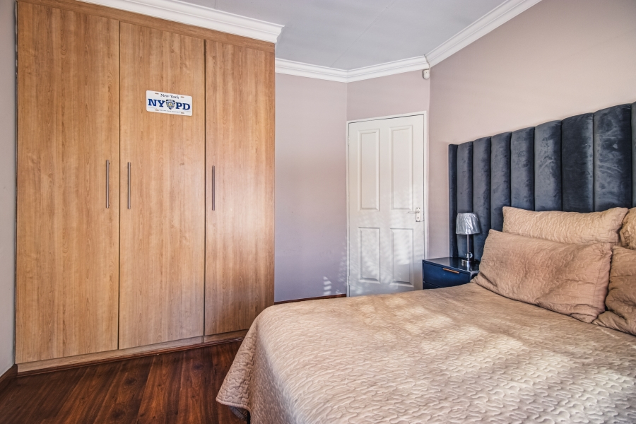 3 Bedroom Property for Sale in Glen Marais Gauteng