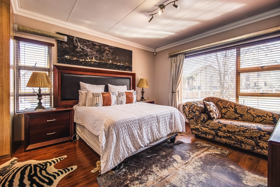 3 Bedroom Property for Sale in Glen Marais Gauteng