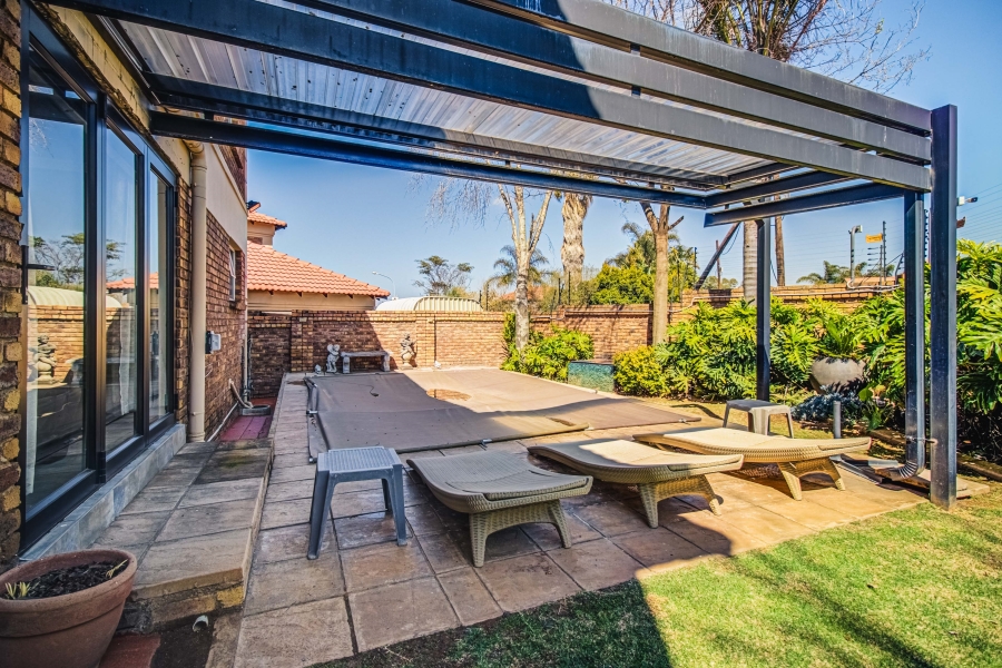 3 Bedroom Property for Sale in Glen Marais Gauteng