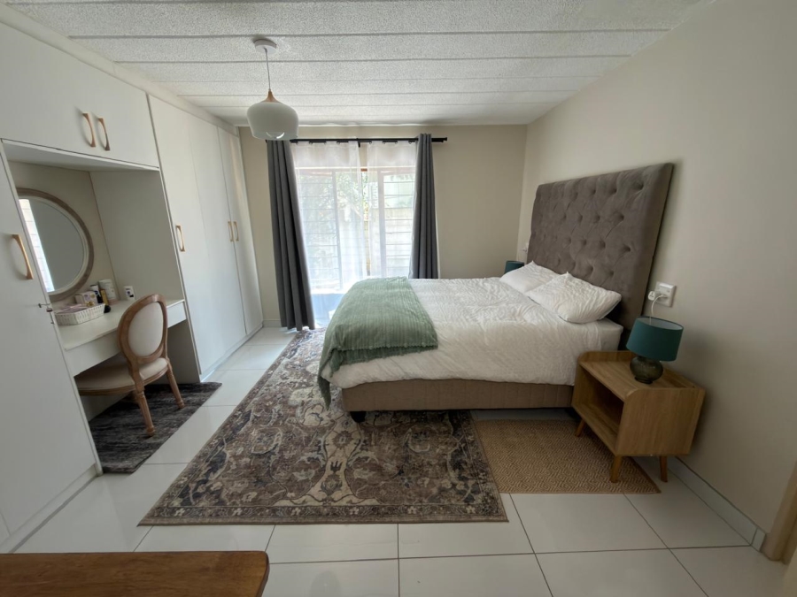 To Let 3 Bedroom Property for Rent in Bryanston West Gauteng