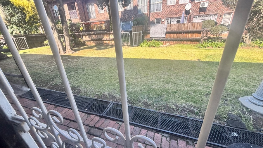 2 Bedroom Property for Sale in Dayanglen Gauteng