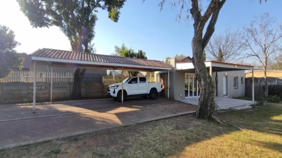 3 Bedroom Property for Sale in Northmead Gauteng