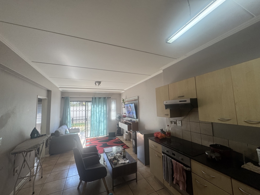 To Let 2 Bedroom Property for Rent in Sunninghill Gauteng