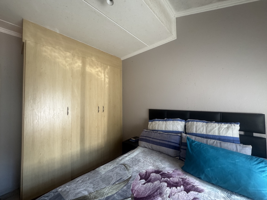 To Let 2 Bedroom Property for Rent in Sunninghill Gauteng