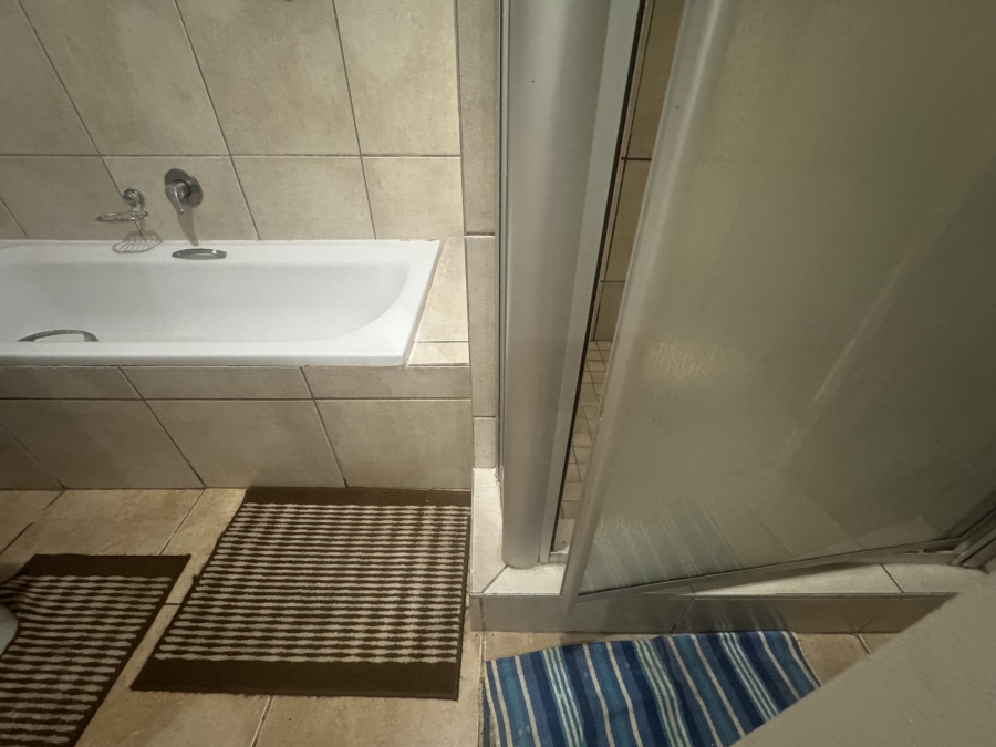 To Let 2 Bedroom Property for Rent in Sunninghill Gauteng