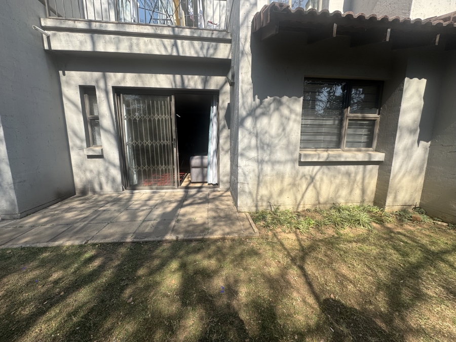 To Let 2 Bedroom Property for Rent in Sunninghill Gauteng