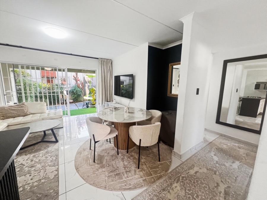 2 Bedroom Property for Sale in Sunninghill Gauteng