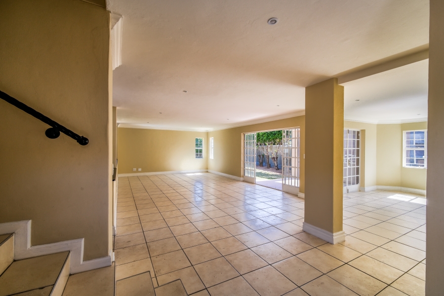 4 Bedroom Property for Sale in Equestria Gauteng