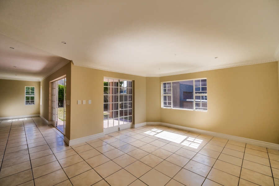 4 Bedroom Property for Sale in Equestria Gauteng