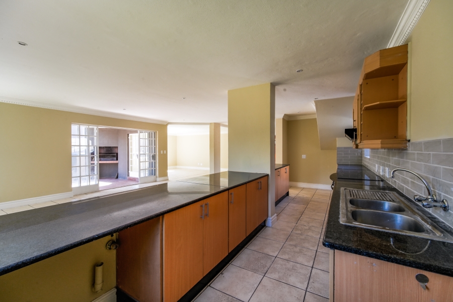 4 Bedroom Property for Sale in Equestria Gauteng