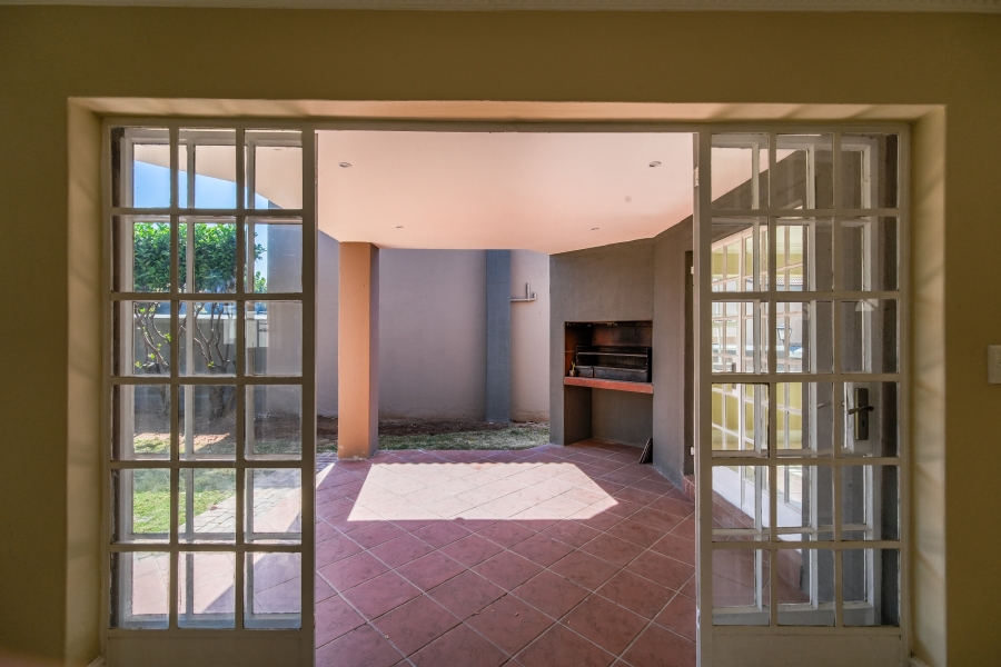 4 Bedroom Property for Sale in Equestria Gauteng