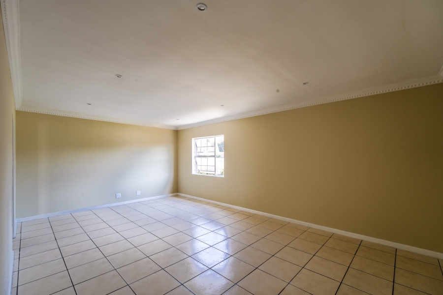4 Bedroom Property for Sale in Equestria Gauteng
