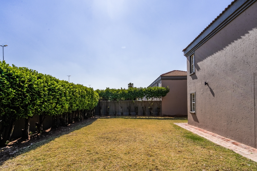 4 Bedroom Property for Sale in Equestria Gauteng