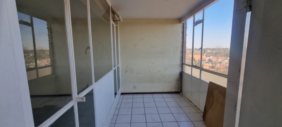 To Let 2 Bedroom Property for Rent in Parkdene Gauteng