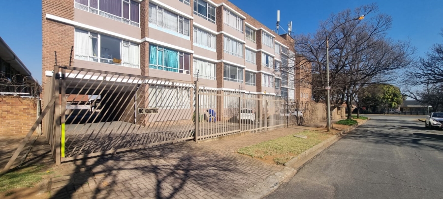 To Let 2 Bedroom Property for Rent in Parkdene Gauteng