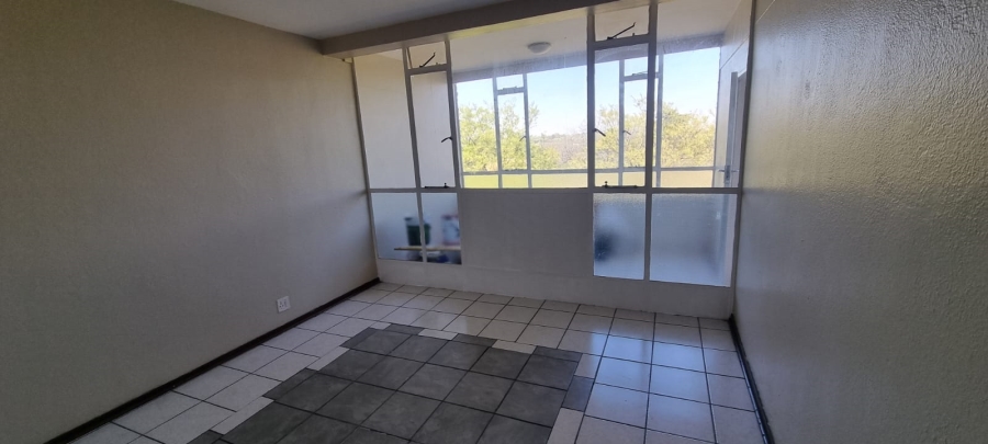 To Let 2 Bedroom Property for Rent in Parkdene Gauteng