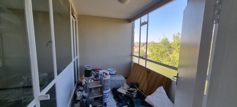 To Let 2 Bedroom Property for Rent in Parkdene Gauteng