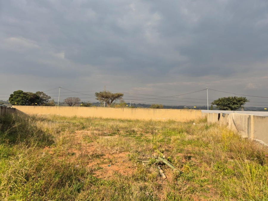0 Bedroom Property for Sale in Halfway House Gauteng