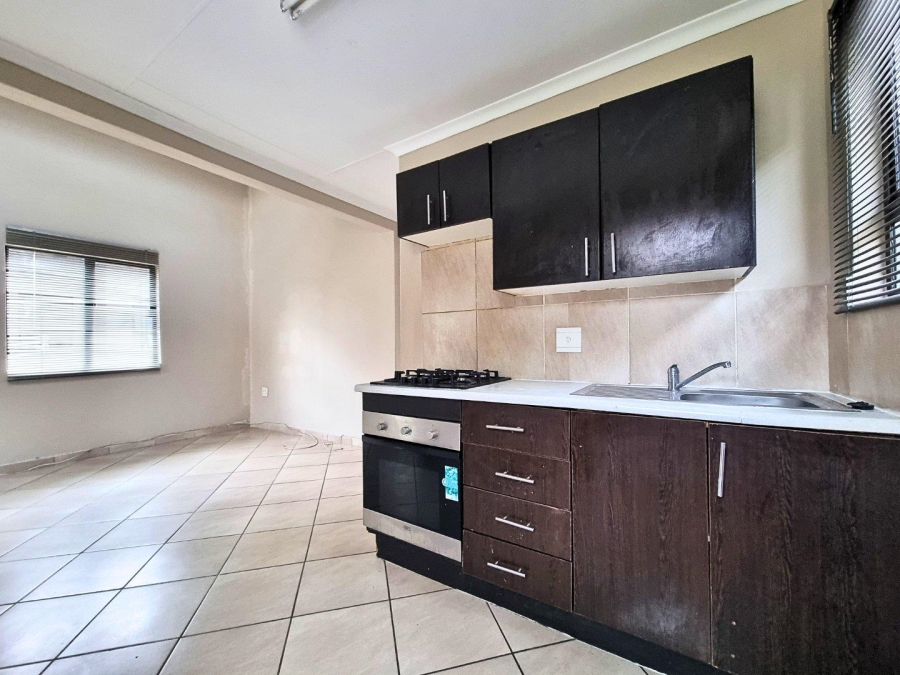 2 Bedroom Property for Sale in Summerset Gauteng