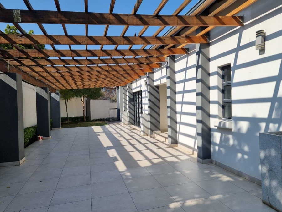 1 Bedroom Property for Sale in Halfway Gardens Gauteng