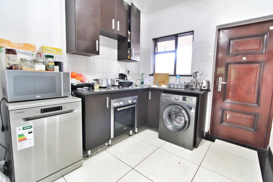 2 Bedroom Property for Sale in Noordwyk Gauteng