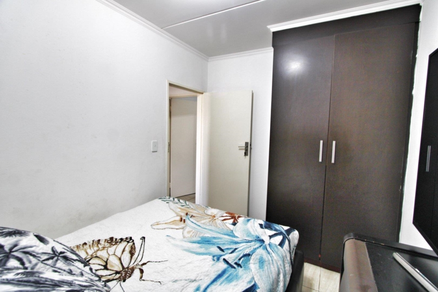 2 Bedroom Property for Sale in Noordwyk Gauteng