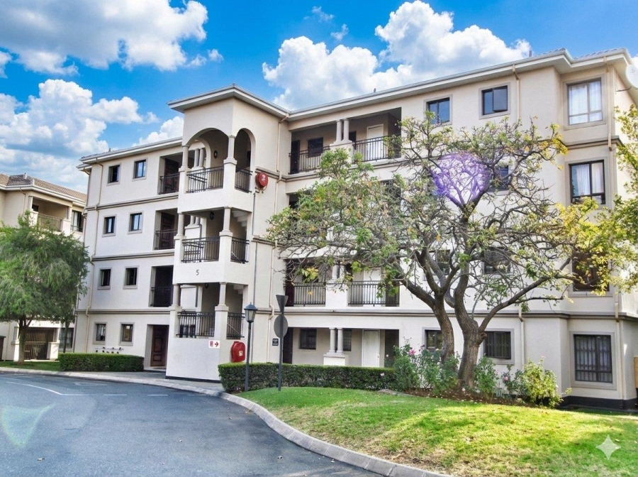 2 Bedroom Property for Sale in Noordwyk Gauteng
