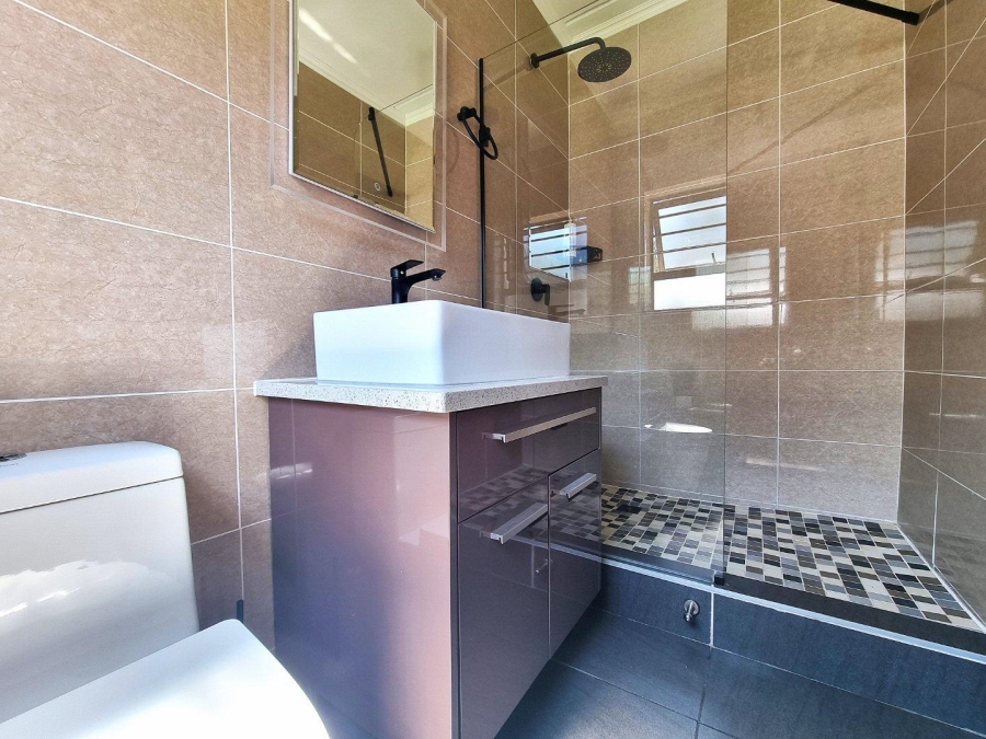 4 Bedroom Property for Sale in Carlswald Gauteng